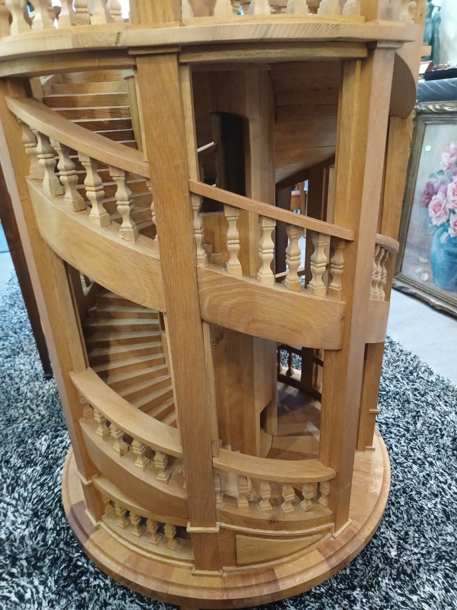 Model Of The Staircase Of The Chateau De Chambord-photo-1