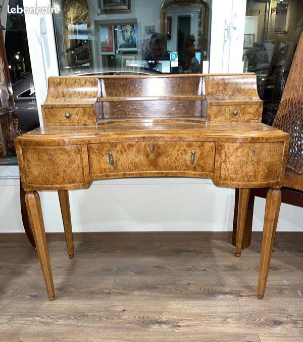 Magnifique Bureau Vintage En Noyer - Compact Et élégant