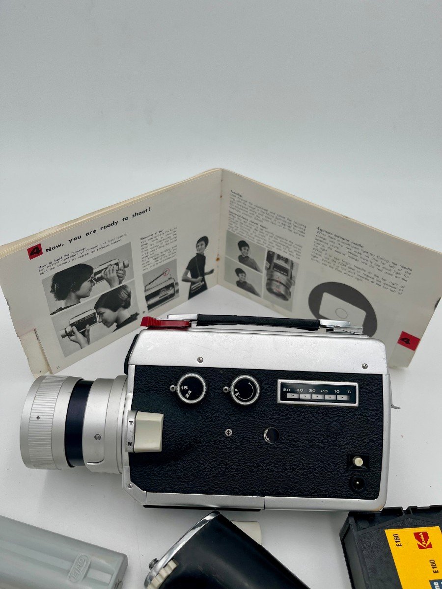 Vintage Elmo Super 104 Camera With Case, Instructions And Films-photo-3