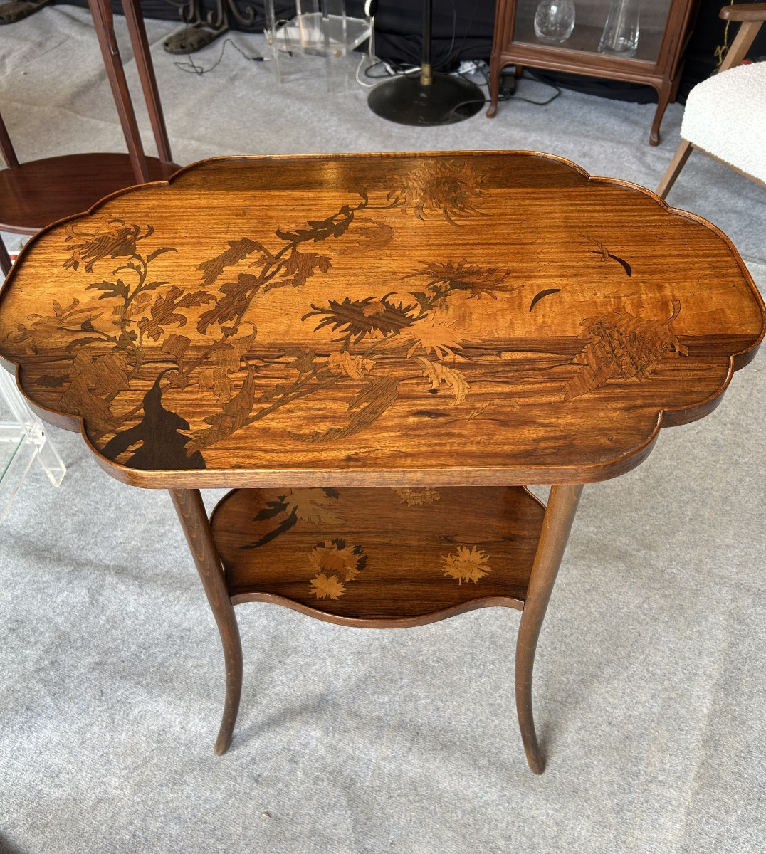 Table à Thé Marqueterie émile Gallé  