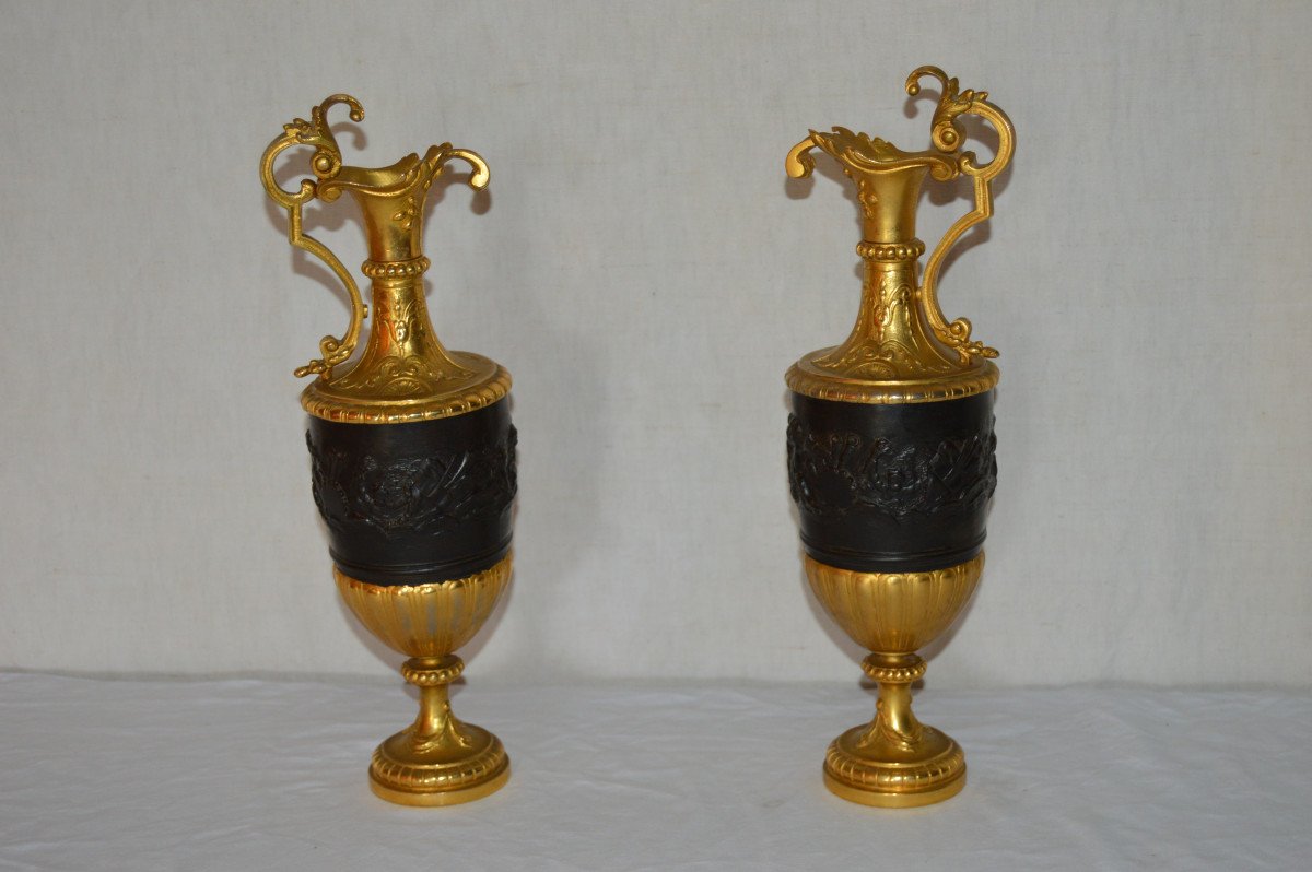 Paire d'Aiguières En Bronze Doré d'époque XIX ème-photo-4