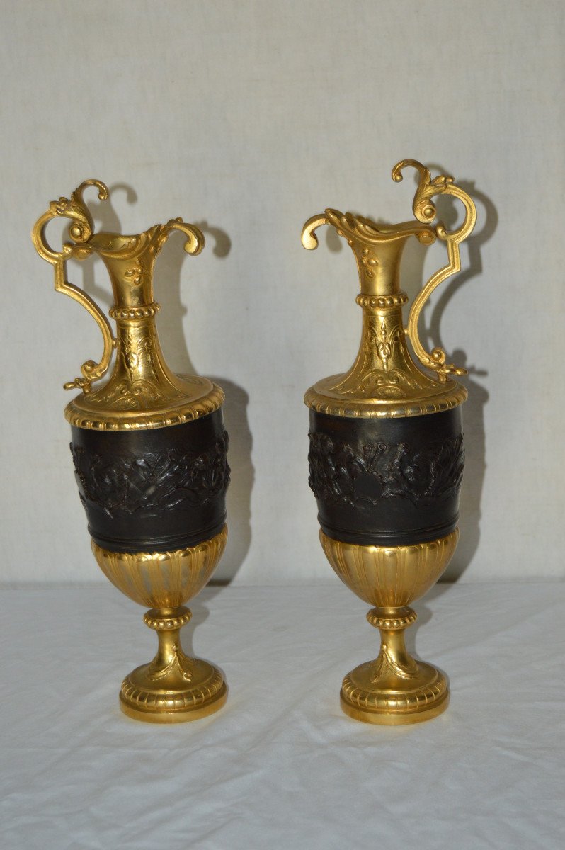 Paire d'Aiguières En Bronze Doré d'époque XIX ème-photo-7