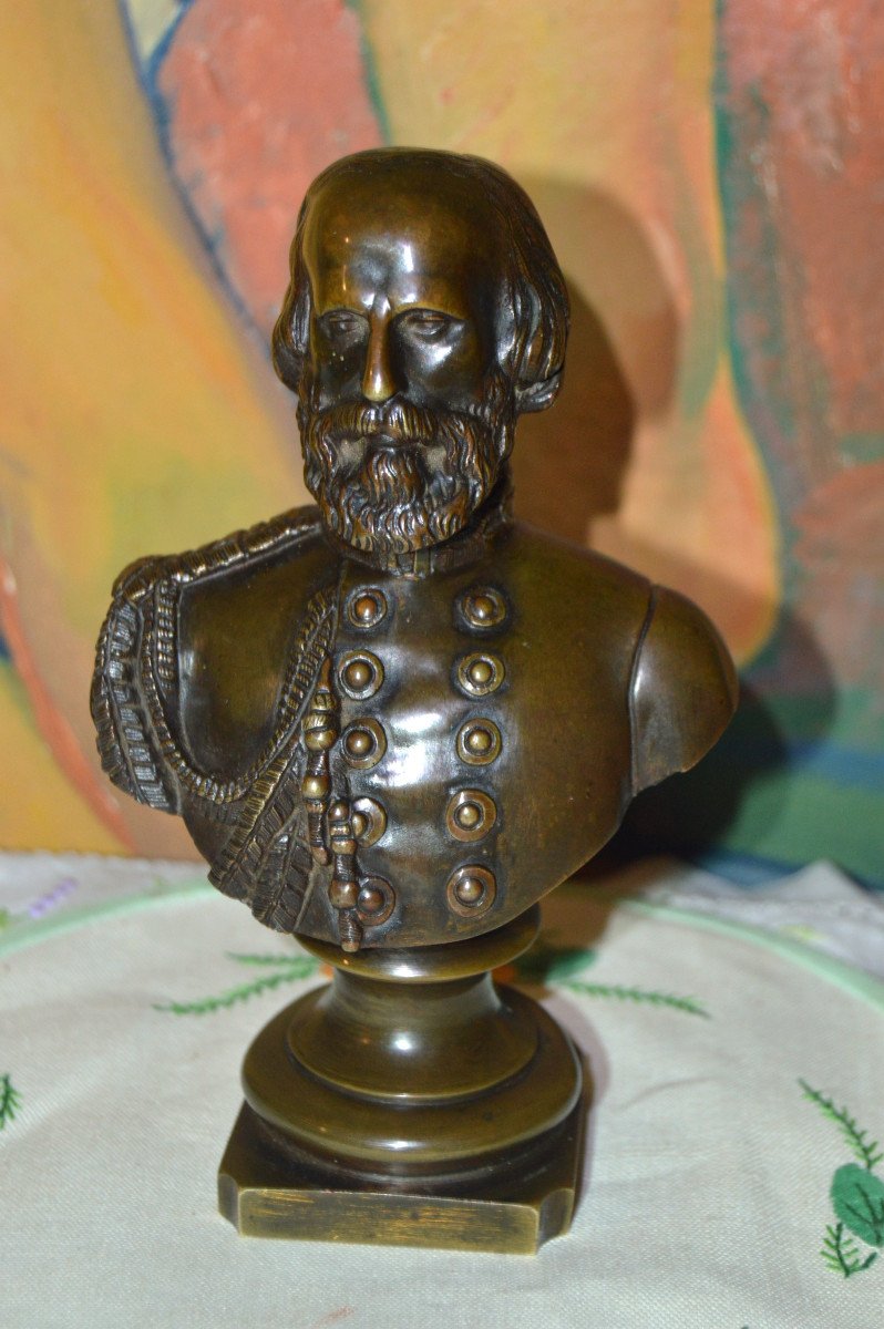 Bronze Bust Of Garibaldi Signed Devaulx-photo-2