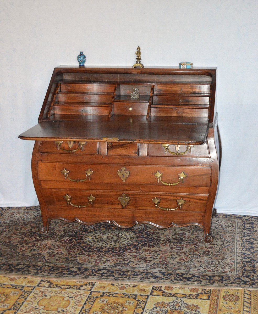 Louis XV Period Scriban Walnut Commode-photo-2