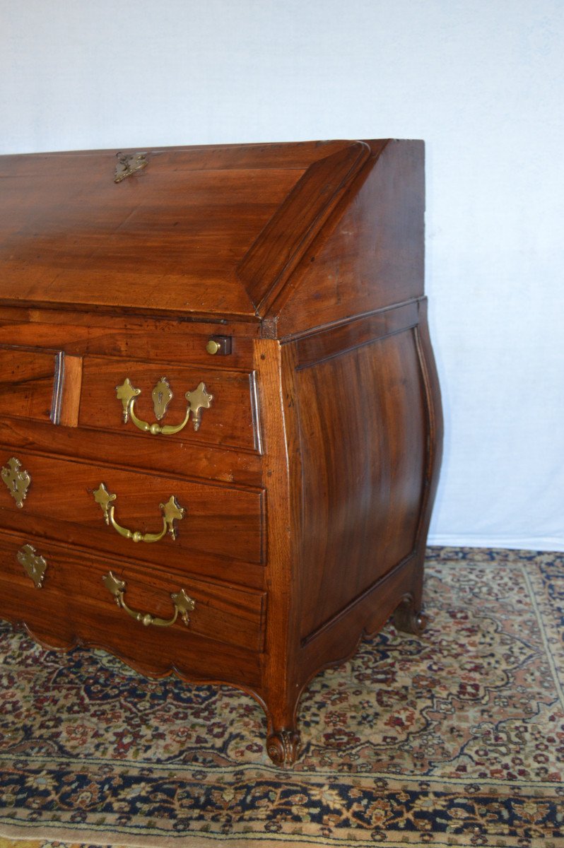 Louis XV Period Scriban Walnut Commode-photo-3