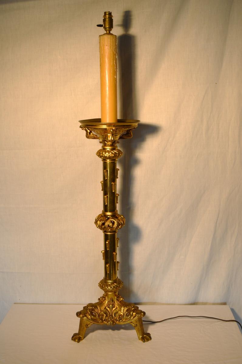 Pique Candle Mounted In Lamp-photo-2