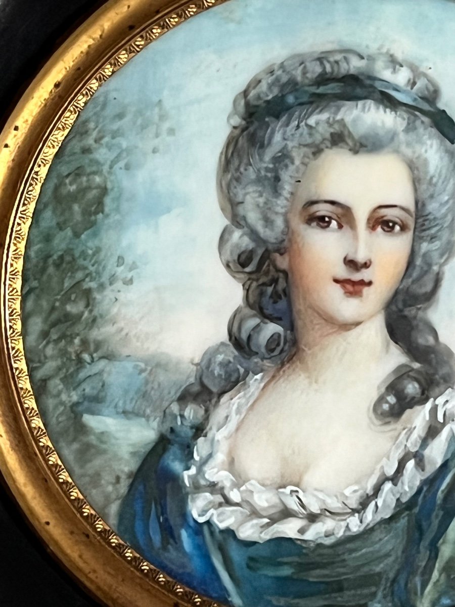 Miniature sur ivoire portrait de Madame de Montesson -photo-1