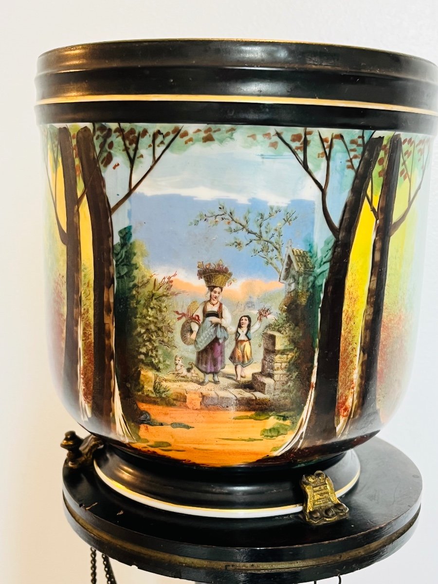 Napoleon III Pot Holder -photo-1