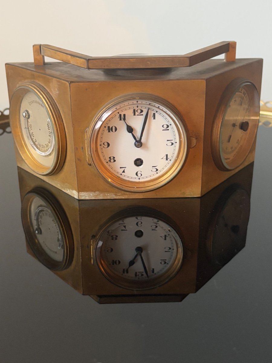 Compendium Of The Naval Officer's Clock 