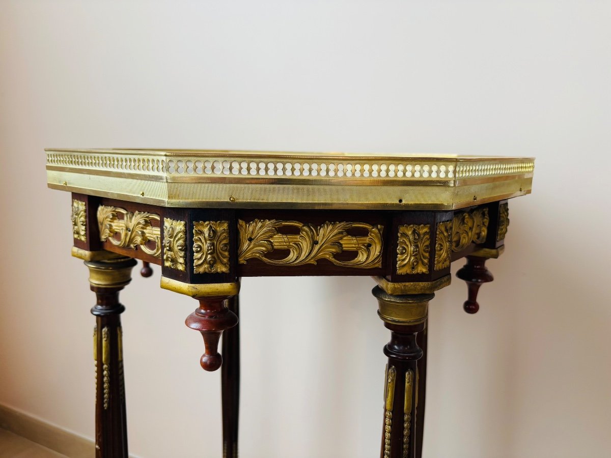 Napoleon III Octagonal Pedestal Table -photo-4