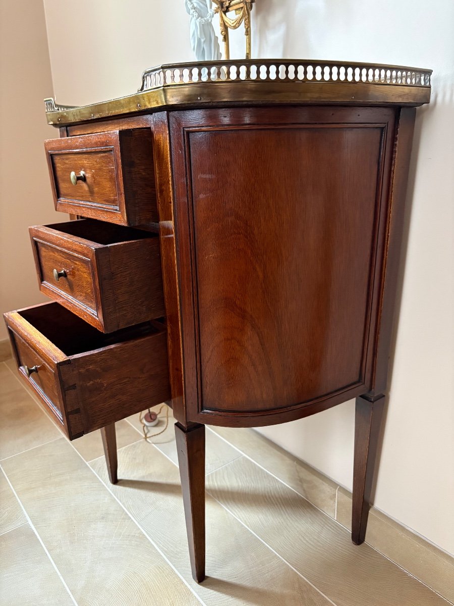 Half-moon Directoire Chest Of Drawers In Mahogany -photo-3