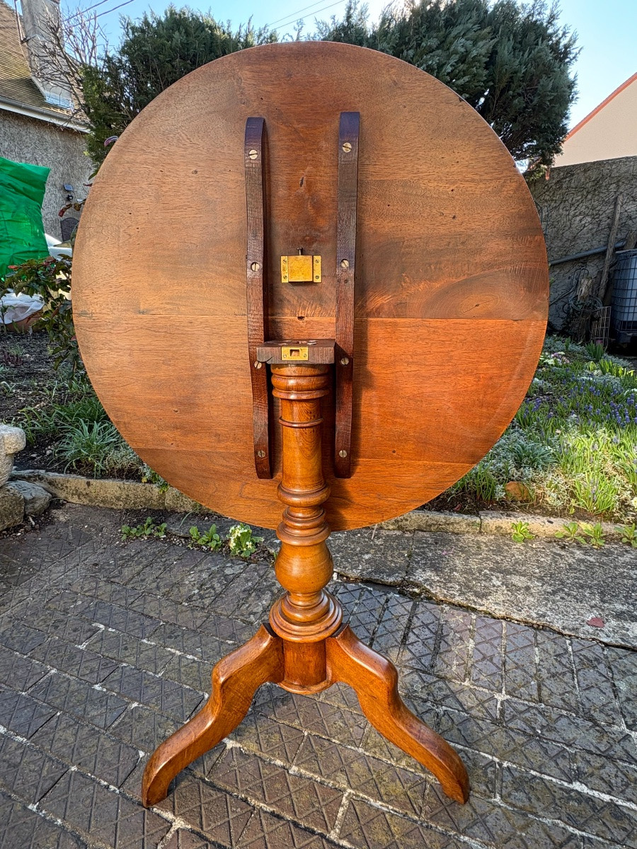 Louis Philippe Tilting Pedestal Table In Solid Walnut -photo-1