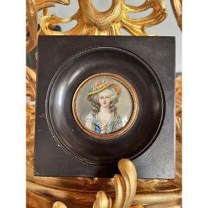 Miniature sur ivoire portrait de la princesse Elysabeth de France 