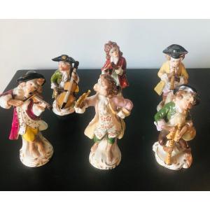 The 19th Century Porcelain Musicians Monkeys Sitzendorf.