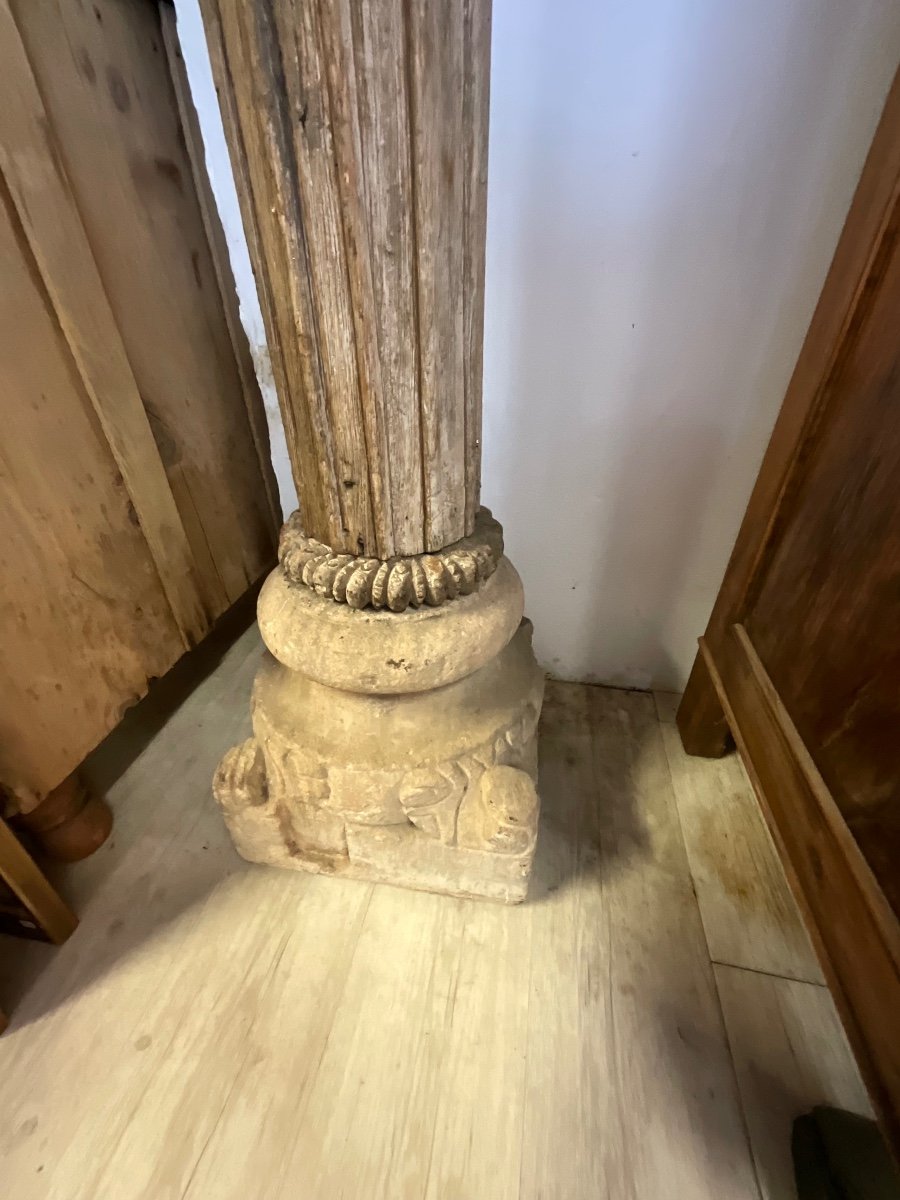 Pair Of Large Indian Columns-photo-7