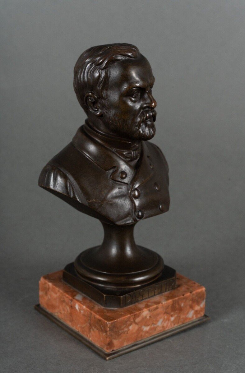 Bronze Bust Of Pasteur 19th Century With Chocolate Patina On Marble Base-photo-5