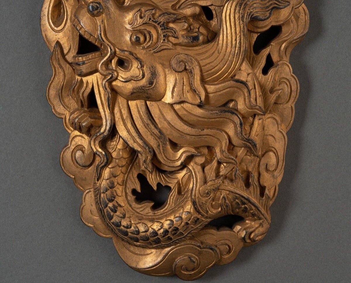 Panneau en bois doré sculpté à décor de dragon Chine Indochine XIXe-photo-4