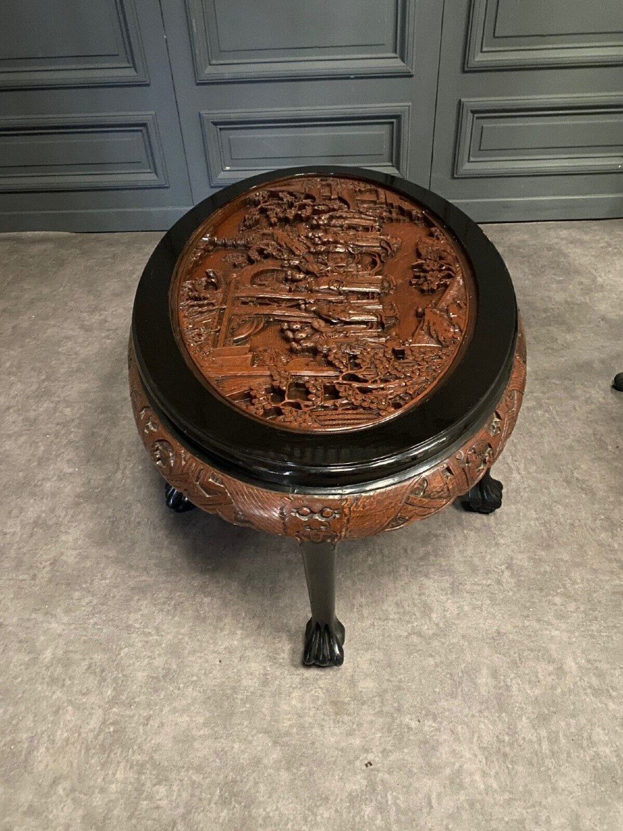 Mid-20th Century Chinese Coffee Table In Lacquer And Rich Carved Wood Decor-photo-4