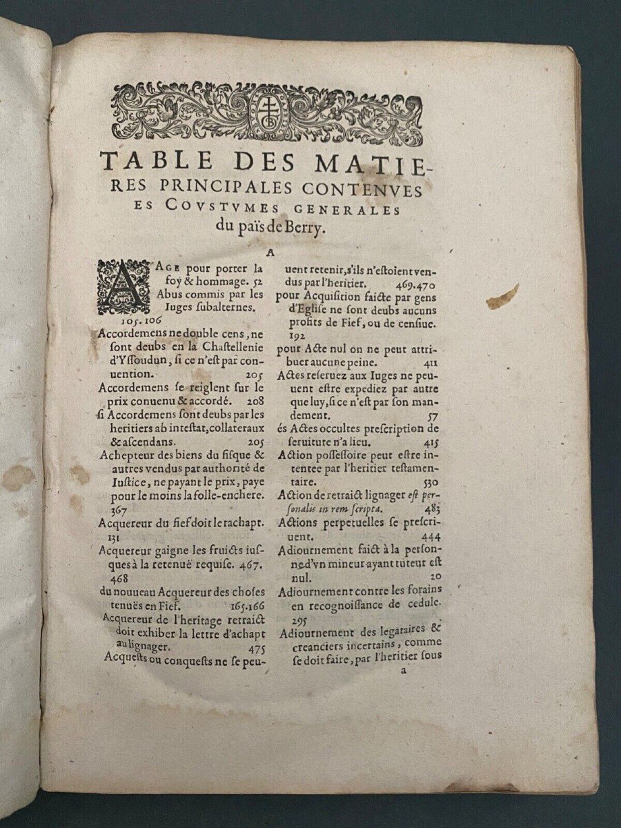 Livre Coustumes des Pays et Duché de Berry Gabriel Labbé de Montueron Buon -photo-3