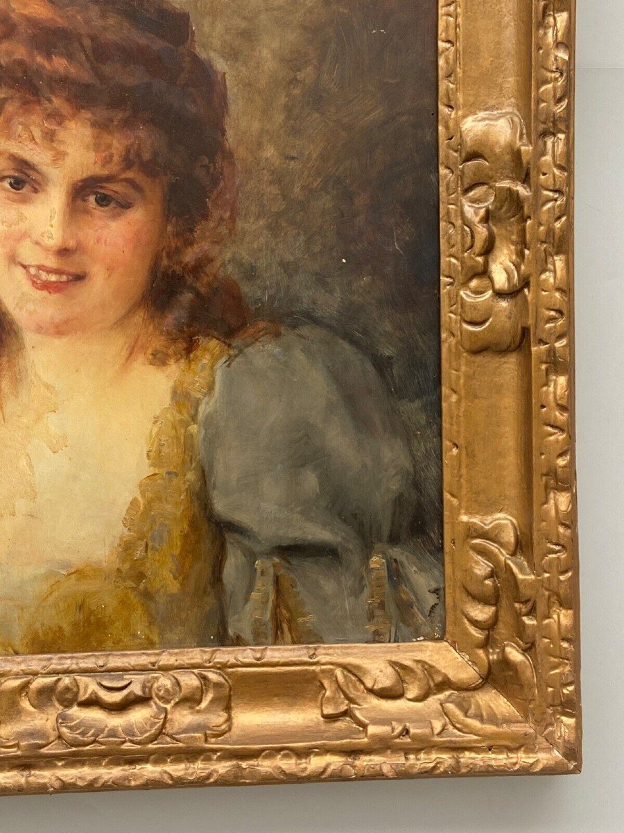 Oil On Panel 1900 Portrait Of Woman With Slight Smile In Costume-photo-3