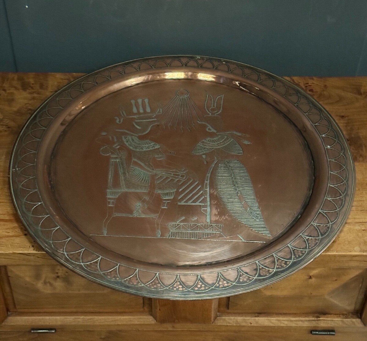 20th Century Egyptian Tea Tray In Richly Engraved Copper Or Brass-photo-3