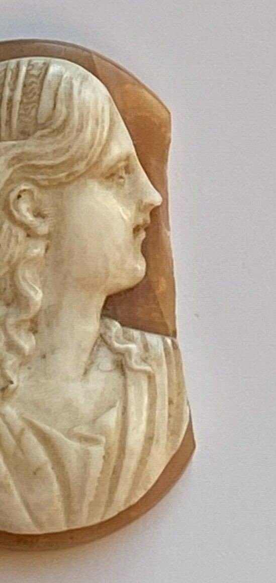 Camée du XVIIIe profil de femme à l'Antique en agate-photo-8