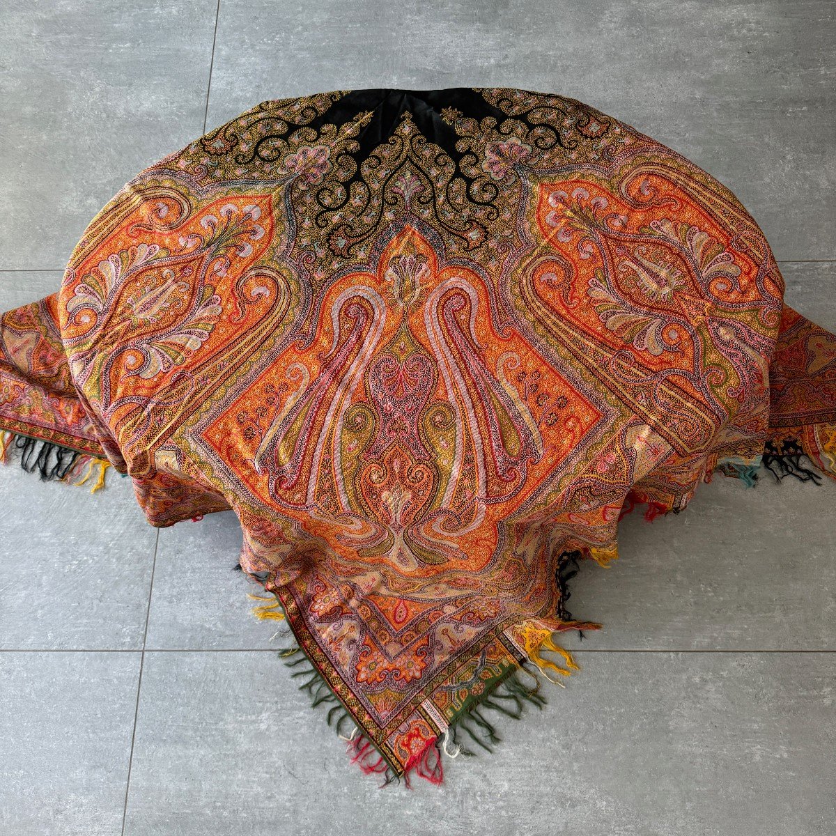 Large Size 19th Century Indian Cashmere Shawl-photo-4