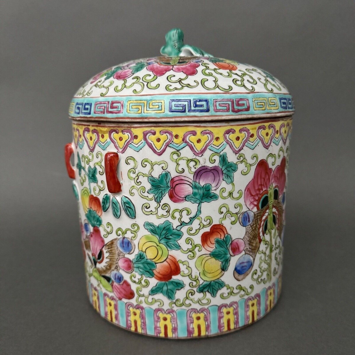 Covered Porcelain Pot China Decorated With Butterflies 19th Century-photo-2