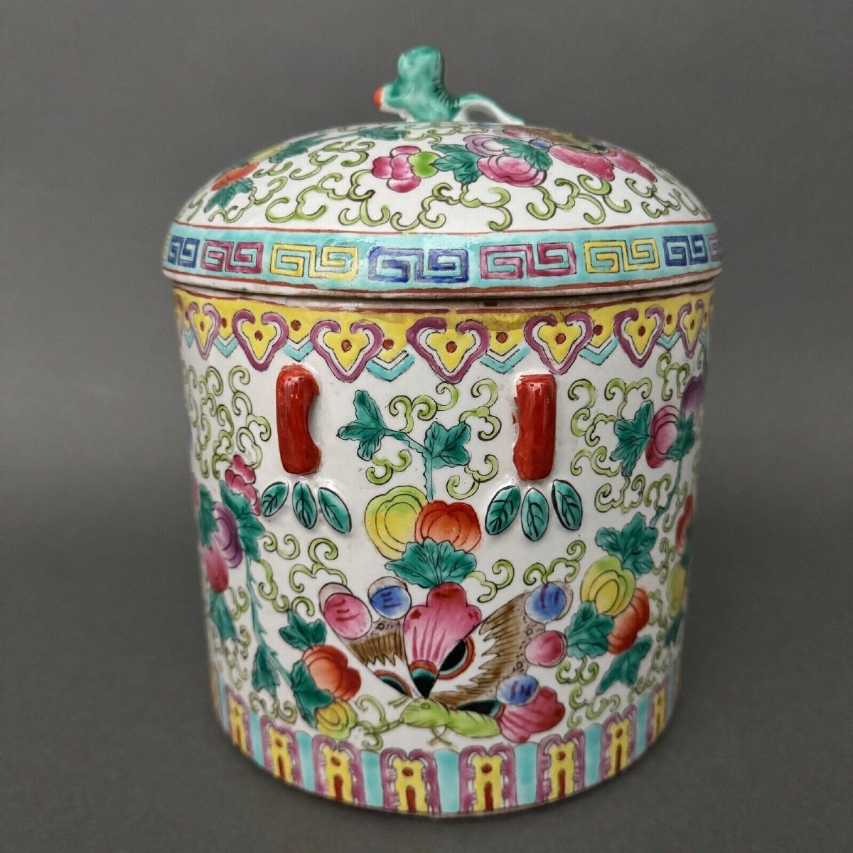 Covered Porcelain Pot China Decorated With Butterflies 19th Century