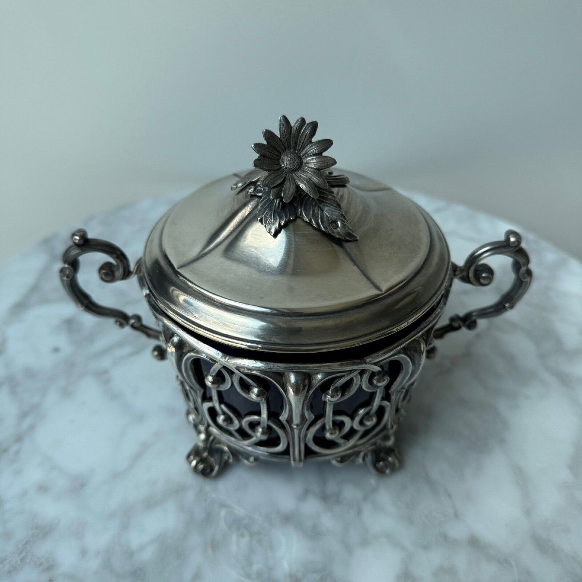 Solid Silver Sugar Bowl, Minerva Hallmark, Late 19th Century-photo-1