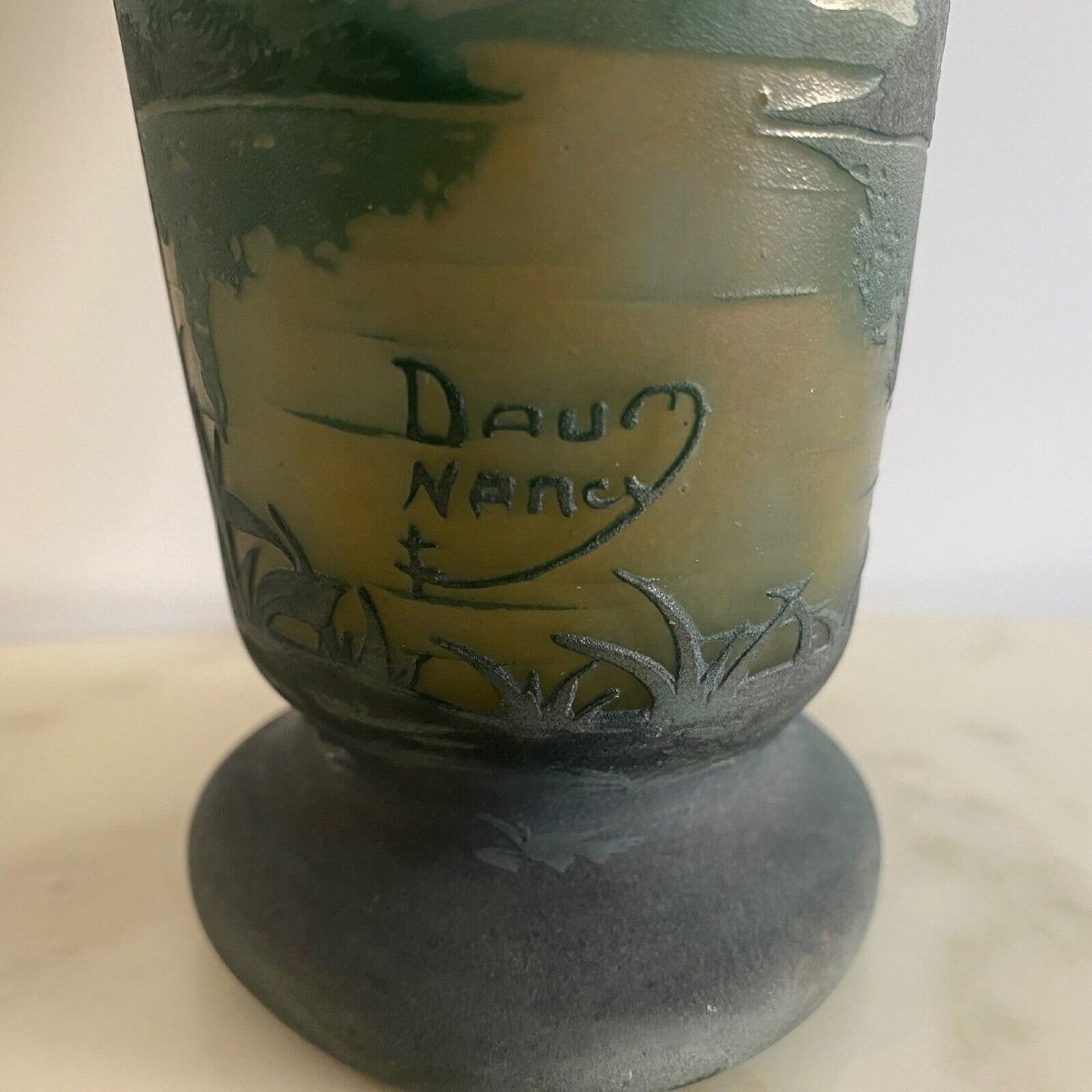 Daum Nancy Shower Pedestal Vase With Flattened Belly And Lake Decor-photo-4