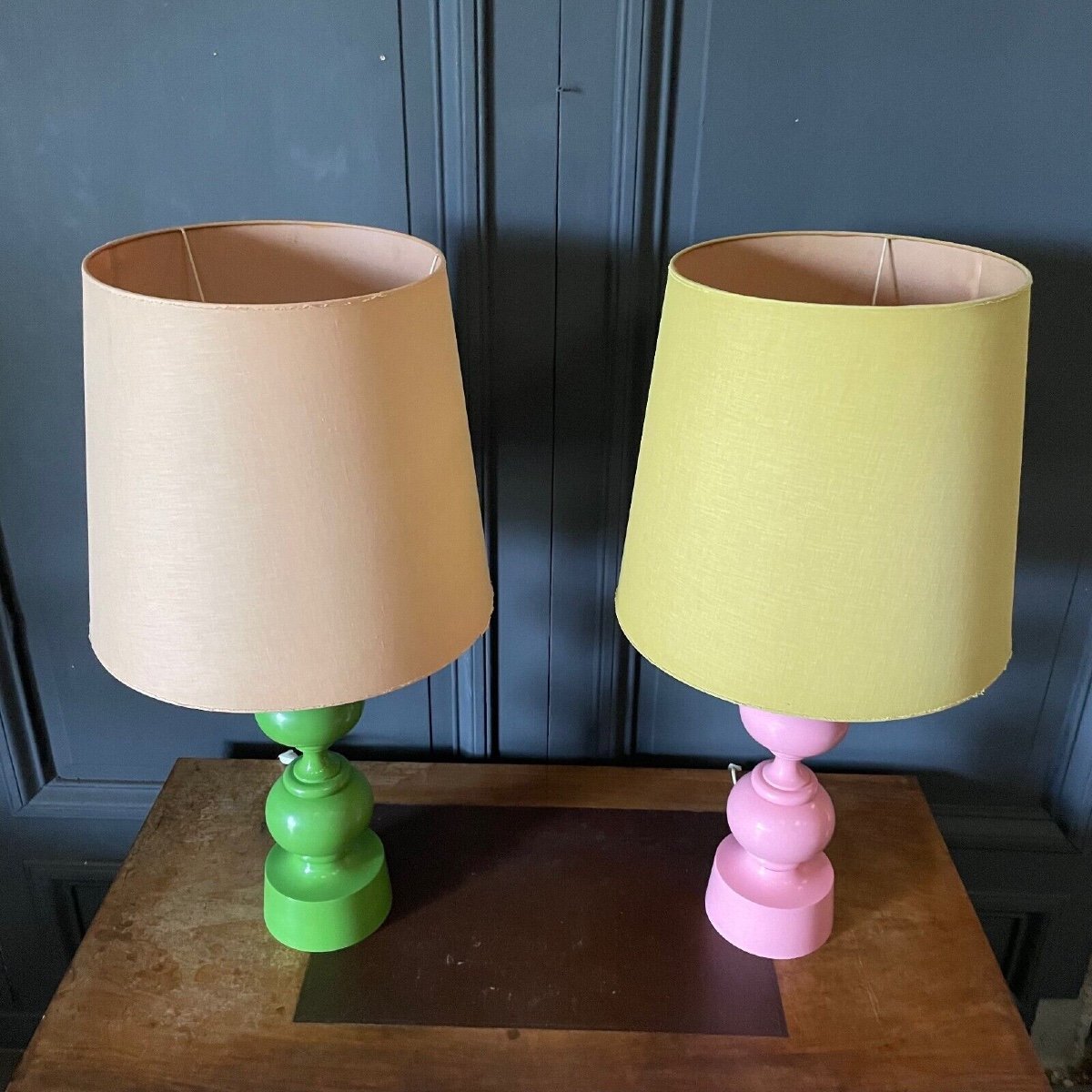 Paire de lampes rose et verte 1970 abat-jour d'origine design français-photo-1