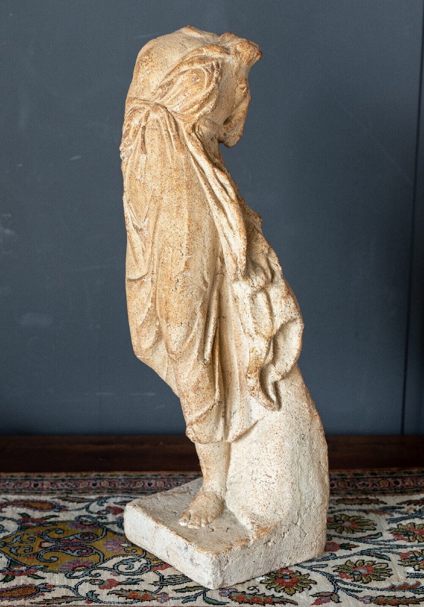 Statue de femme danseuse à l'Antique modelage atelier Michel Caryl Provence