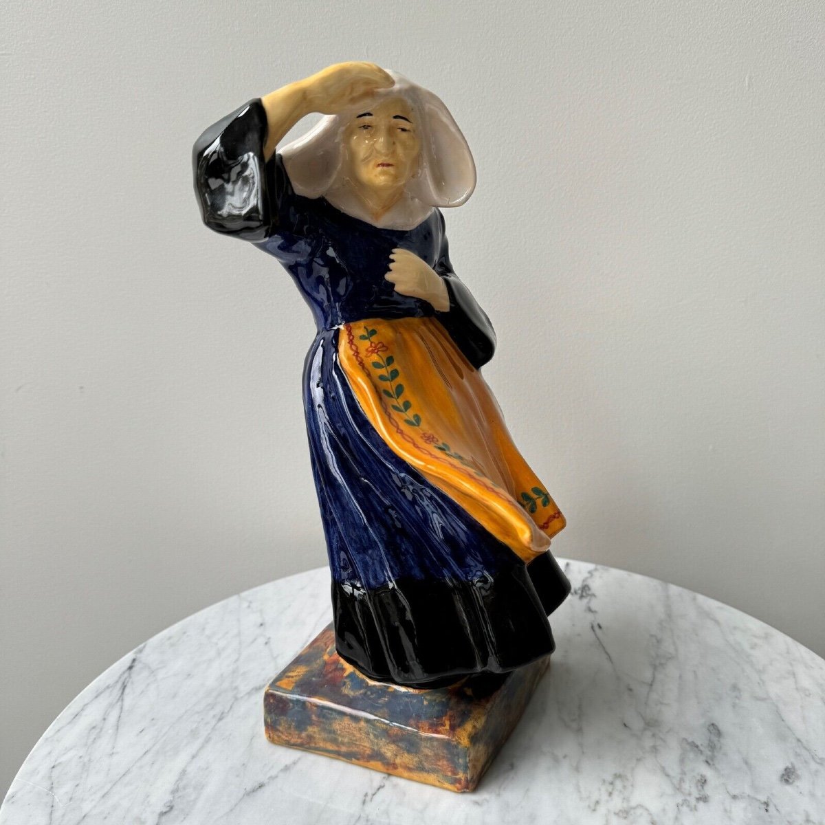 20th Century Earthenware Subject By Yvon Roy Representing A Breton Woman-photo-4