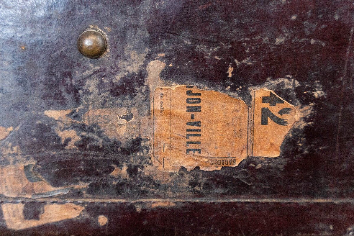 Chinese Lacquer Trunk With 20th Century Brass Handles-photo-6