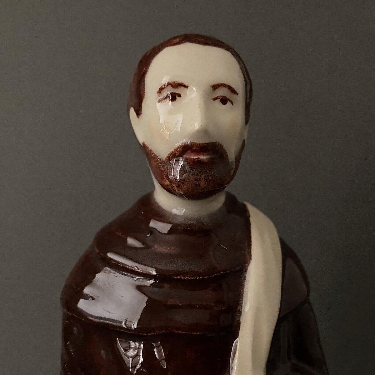 Saint Jean Discalceat Henriot Quimper 20th Century Earthenware Subject-photo-3