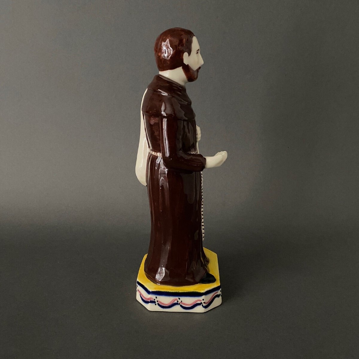 Saint Jean Discalceat Henriot Quimper 20th Century Earthenware Subject-photo-2