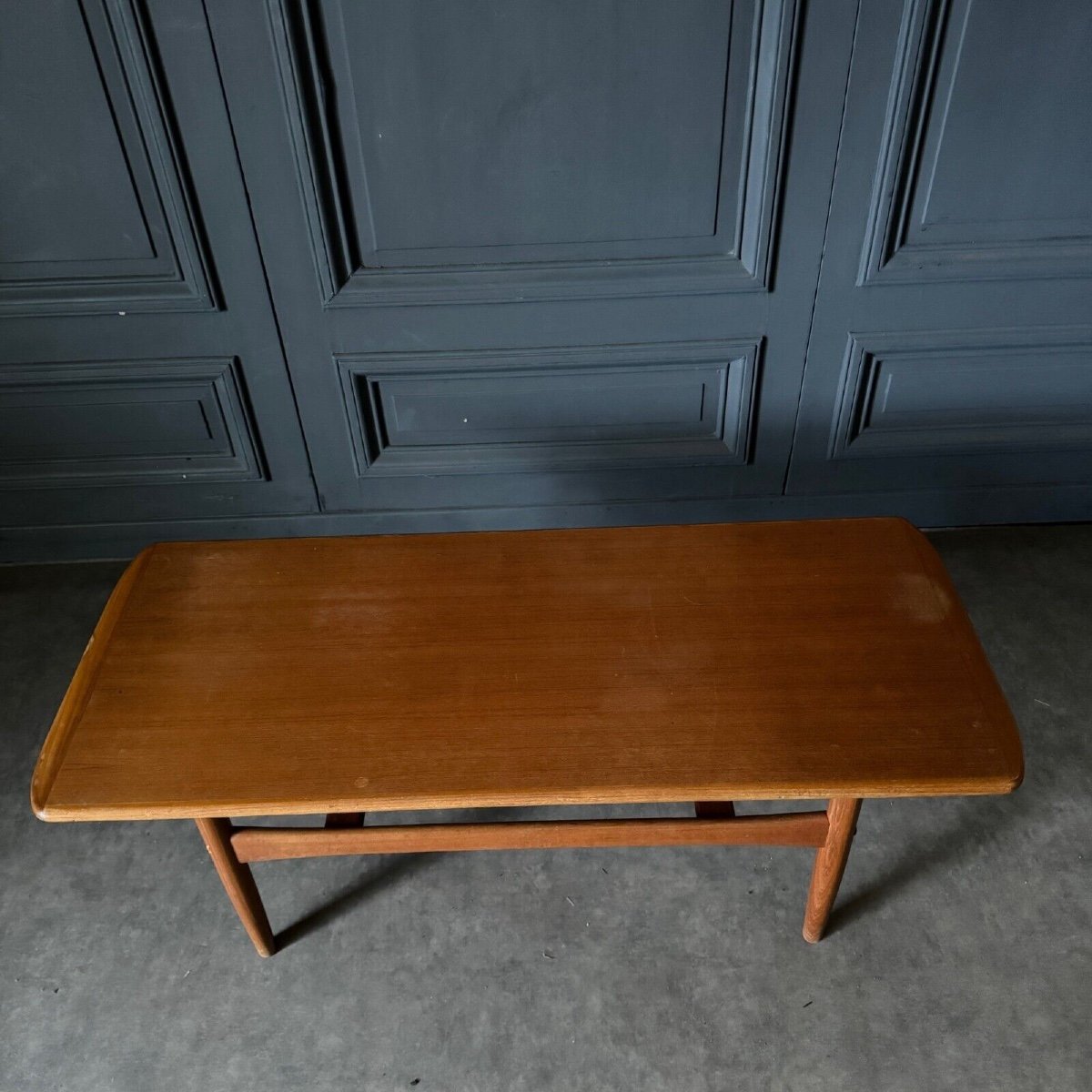 Table basse scandinave en teck comportant un plateau 1960-photo-8