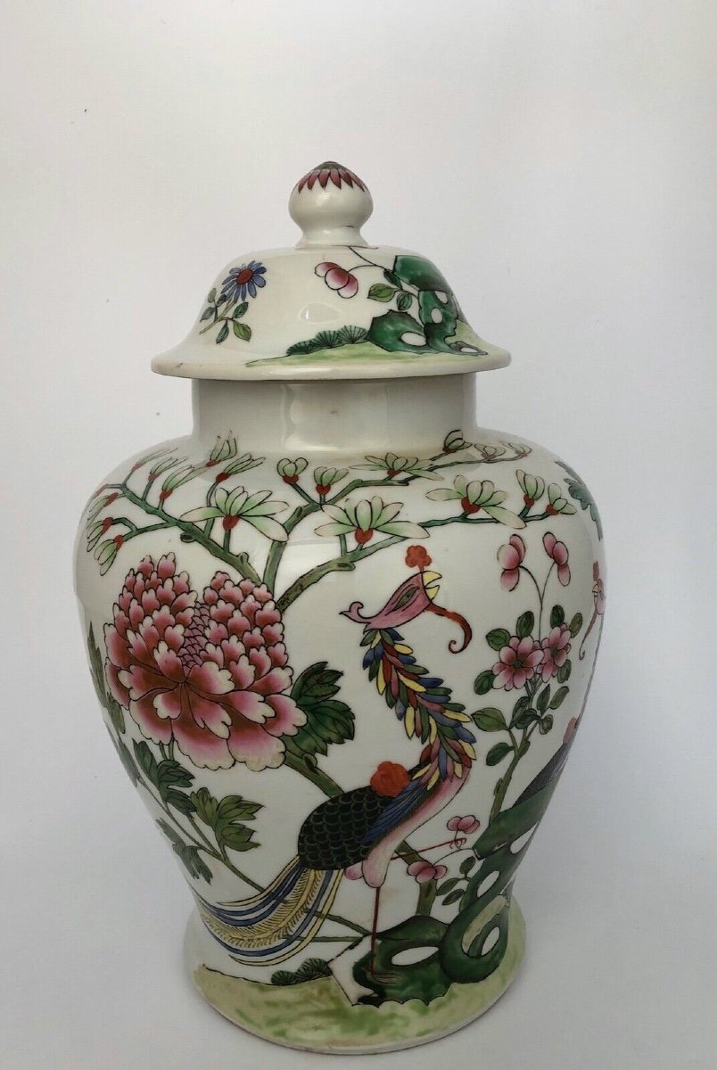 China Indochina 19th Century Porcelain Pot With Peony Decoration And Pair Of Birds-photo-2