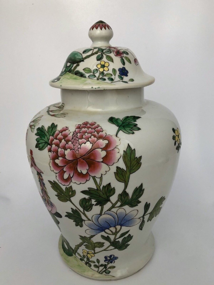 China Indochina 19th Century Porcelain Pot With Peony Decoration And Pair Of Birds-photo-2