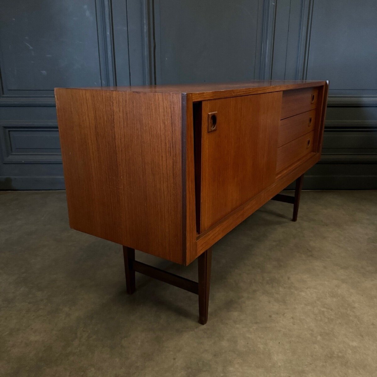 Small Scandinavian Teak Sideboard 1960s Three Drawers-photo-1