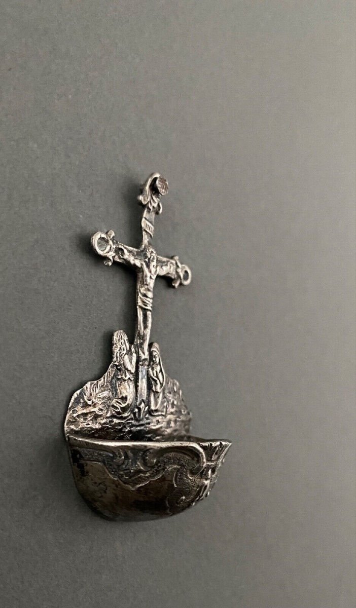 18th Century Silver Holy Water Font With Calvary Decoration-photo-1