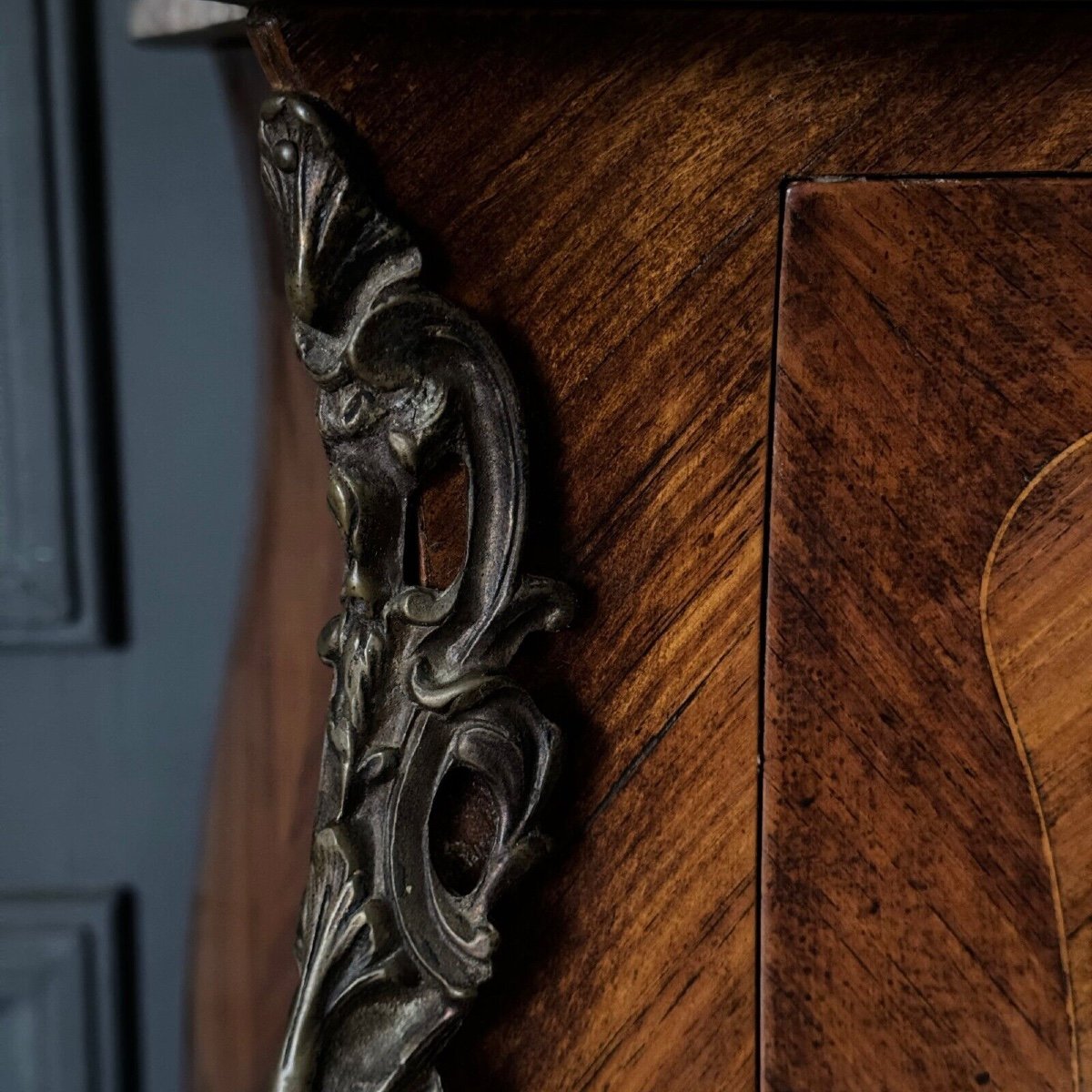 18th Century Louis XV Marquetry Chest Of Drawers With 3 Drawers In Siena Marble-photo-3