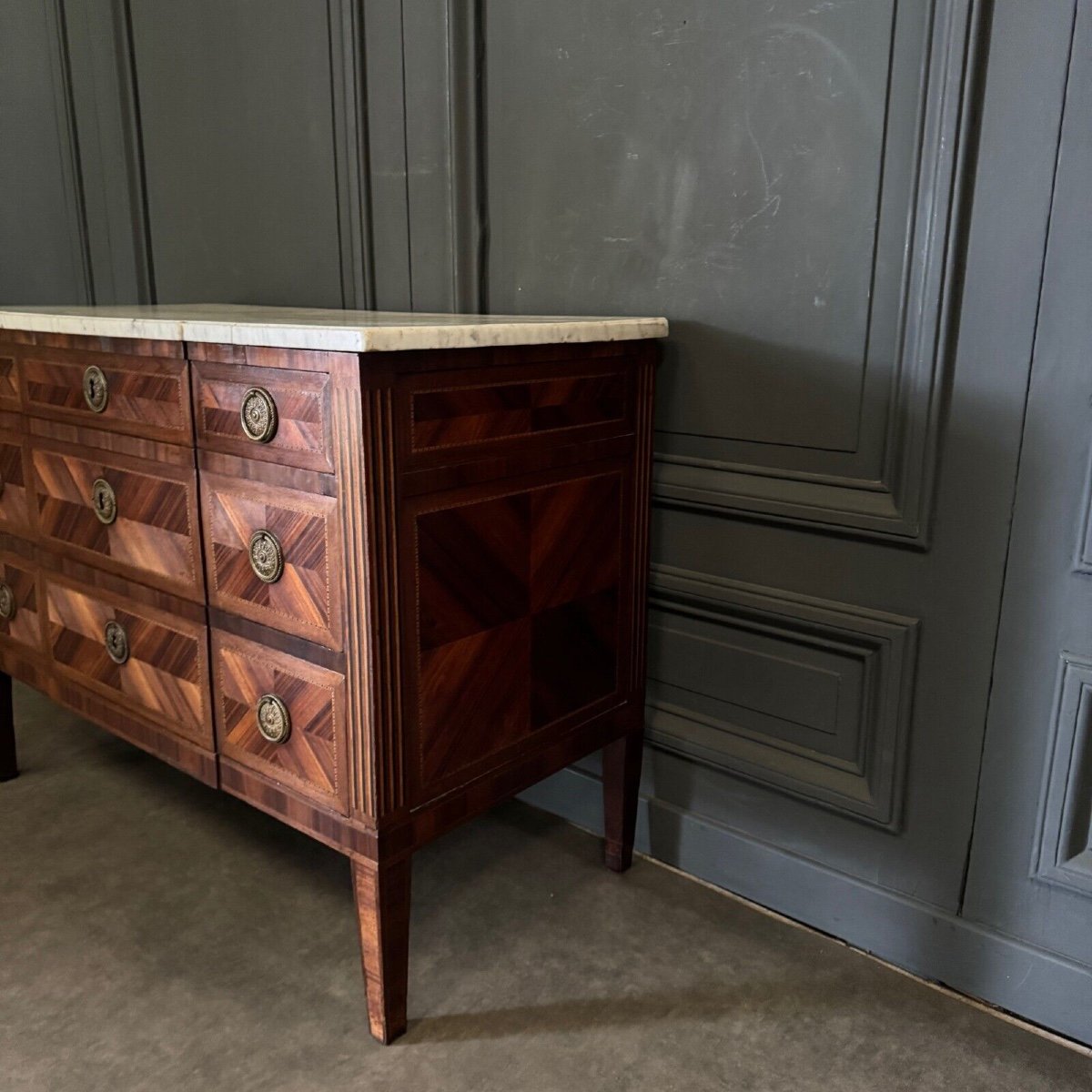 Louis XVI Period Chest Of Drawers In 18th Century Marquetry-photo-3