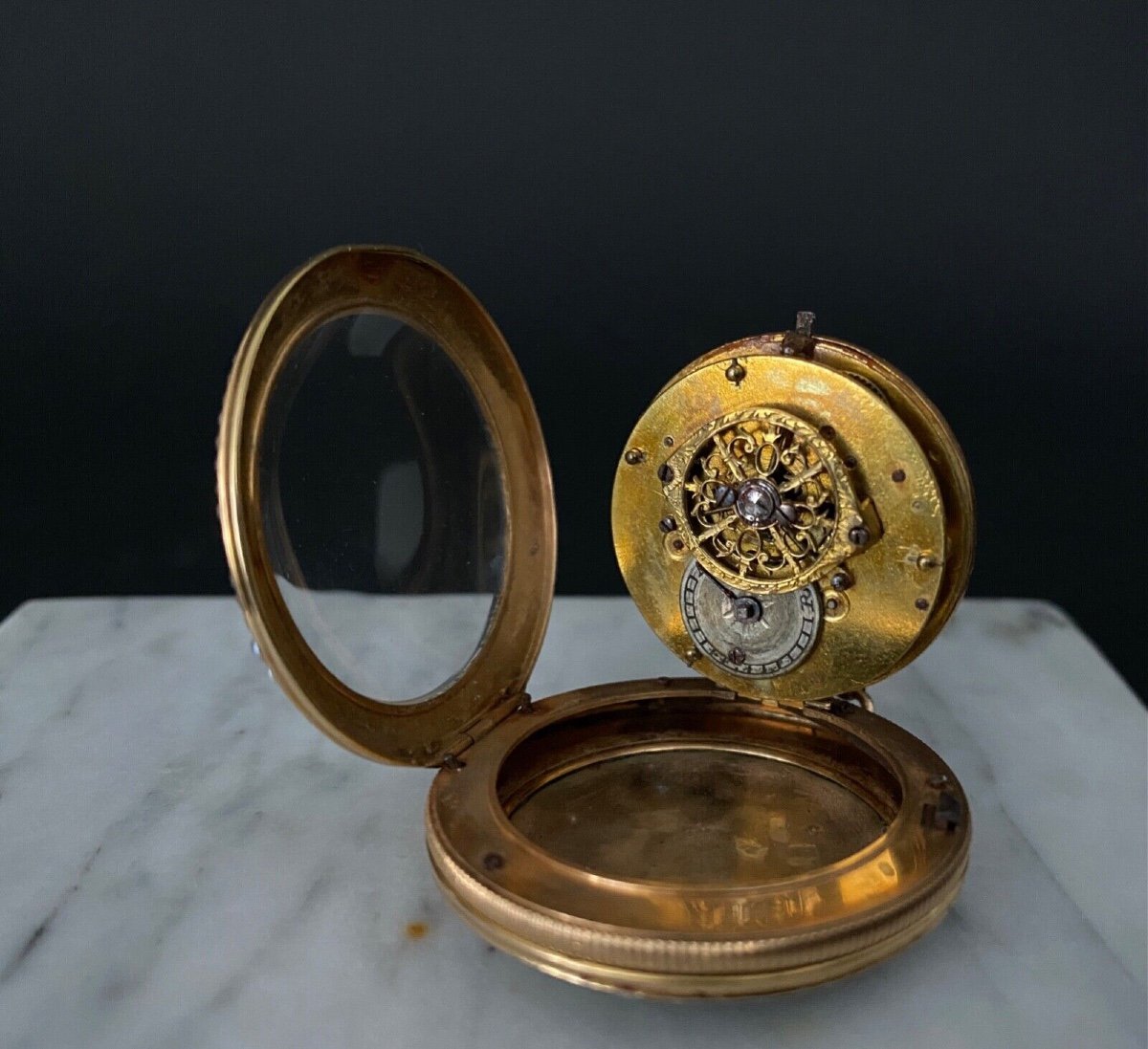 19th Century Gold And Enamel Rooster Pocket Watch With Pearl Surround And Leather Case-photo-2