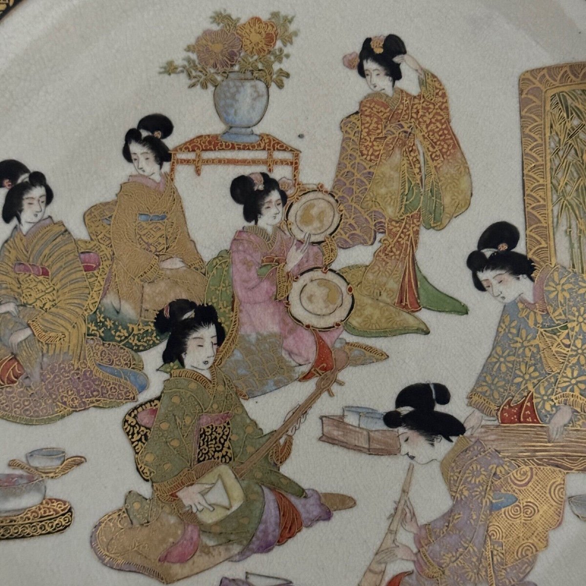 Assiette Satsuma avec cachet Japon XIXe représentant des geishas-photo-2