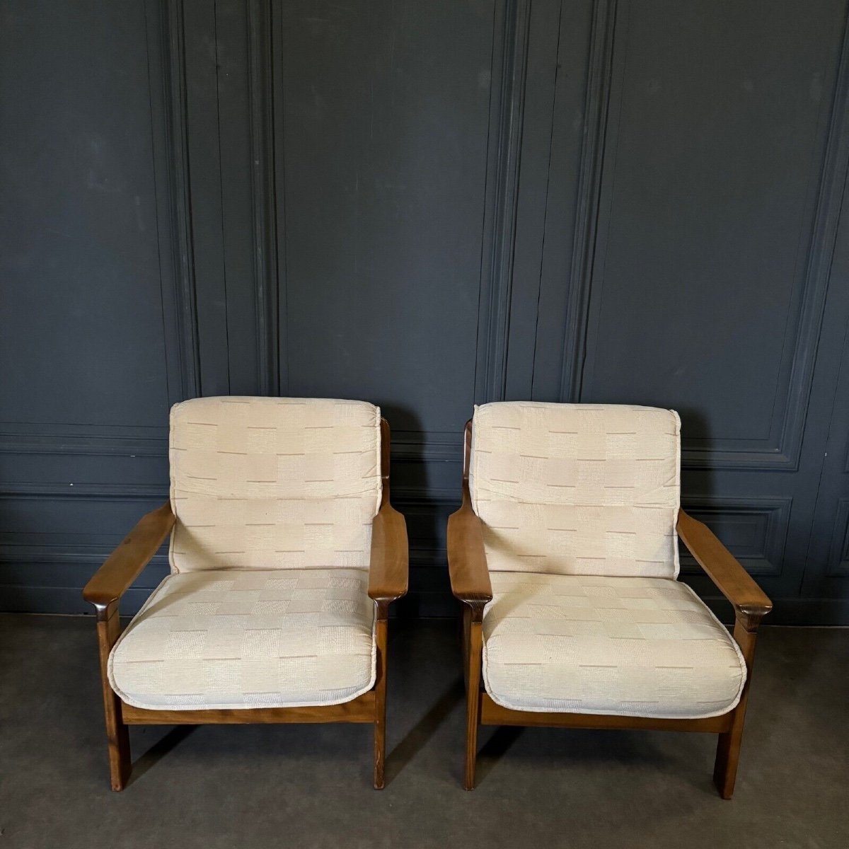 Paire de fauteuils 1980 en bois cintré assise en tissu crème-photo-3