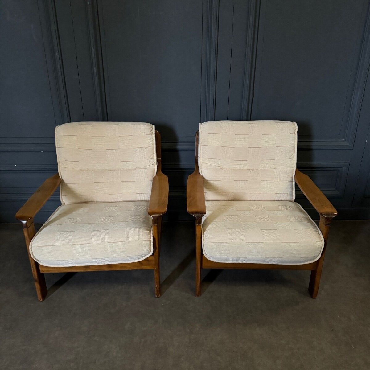 Paire de fauteuils 1980 en bois cintré assise en tissu crème-photo-4