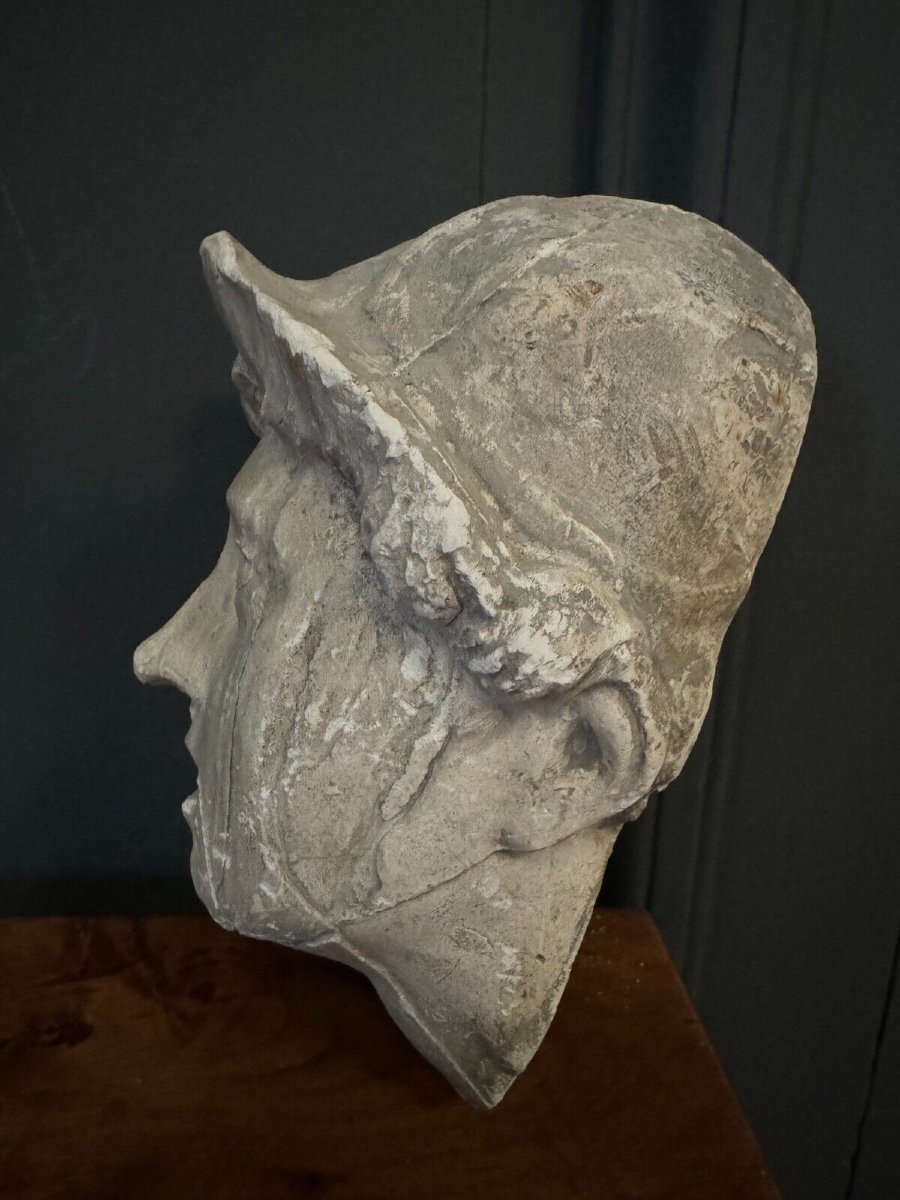 Antique Plaster Sculpture Of A Female Face From The Early 20th Century-photo-4