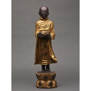 Sujet Bouddha en bois sculpté polychome doré fin XIXe